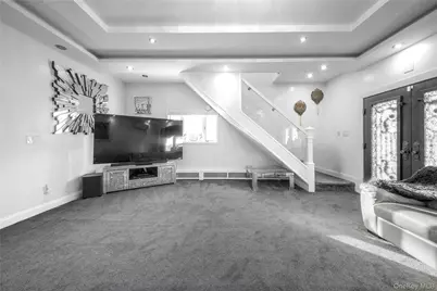 16602 76th Avenue, Fresh Meadows, NY 11366 - Photo 11