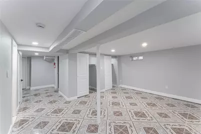 17031 Grand Central Parkway, Jamaica, NY 11432 - Photo 17