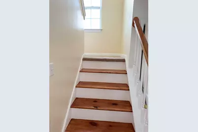 219 Marylou Avenue #2, Yonkers, NY 10703 - Photo 9