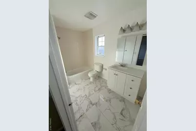 219 Marylou Avenue #2, Yonkers, NY 10703 - Photo 11