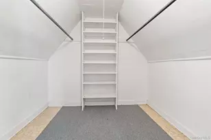 23 Garretson Rd, White Plains, NY 10604 - Photo 27