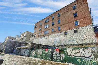 365 E 197th, Bronx, NY 10458 - Photo 7
