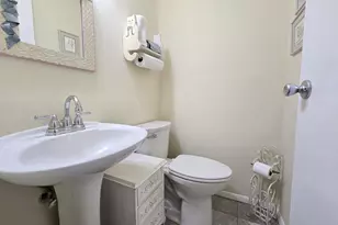 331 Clubhouse Ct, Coram, NY 11727 - Photo 7