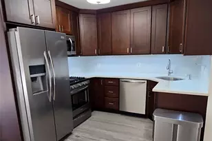 74-11 85th Dr, Woodhaven, NY 11421 - Photo 7