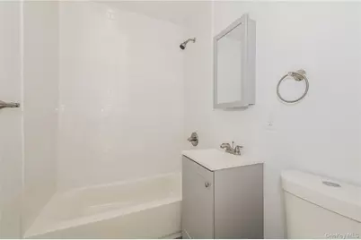 216-23 136th Road, Springfield Gardens, NY 11413 - Photo 7