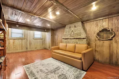 166 W Olive Street, Long Beach, NY 11561 - Photo 29