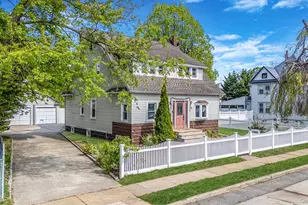 26 Rosedale Ave, Freeport, NY 11520 - Photo 5