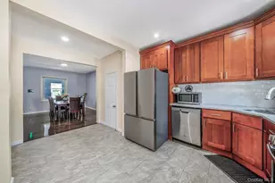 26 Rosedale Ave, Freeport, NY 11520 - Photo 31