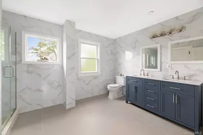 209 Van Cortlandt Park Avenue, Yonkers, NY 10705 - Photo 25