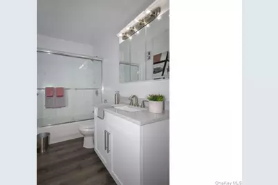 60 Chelsea Court #AD11, Bohemia, NY 11716 - Photo 11