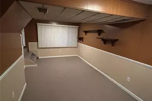 348 Links Dr E, Oceanside, NY 11572 - Photo 13