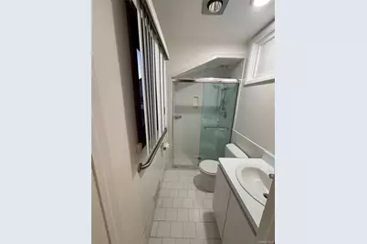 348 Links Drive E, Oceanside, NY 11572 - Photo 9