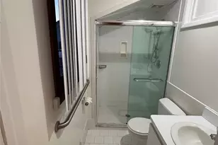 348 Links Dr E, Oceanside, NY 11572 - Photo 9