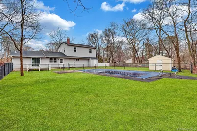 2 7th Street, Center Moriches, NY 11934 - Photo 27