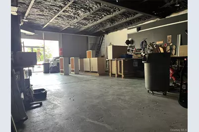 42-06 192th St, Flushing, NY 11358 - Photo 3