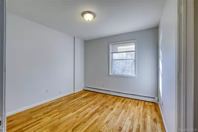 8 Jamison Place, Newburgh, NY 12550 - Photo 21