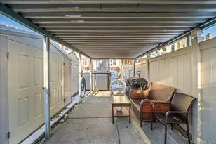 65-26 Admiral Ave, Middle Village, NY 11379 - Photo 39