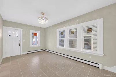 13 Poplar Street, Newburgh, NY 12550 - Photo 9