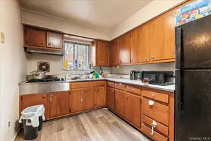 2386 New York Ave, Huntington Station, NY 11746 - Photo 19