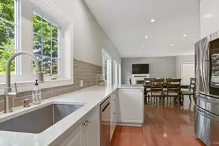 4 Cameli Dr, Wappingers Falls, NY 12590 - Photo 13