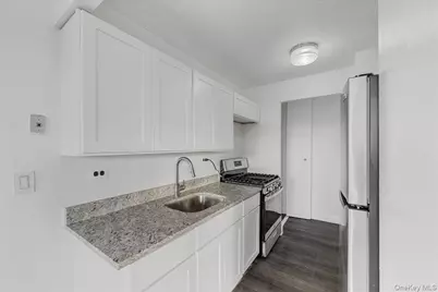 2550 Olinville Avenue #8H, Bronx, NY 10467 - Photo 5