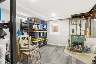 40 Frankie Lane, North Babylon, NY 11703 - Photo 23