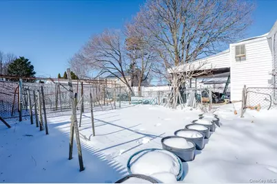 619 Franklin Avenue, Massapequa, NY 11758 - Photo 15