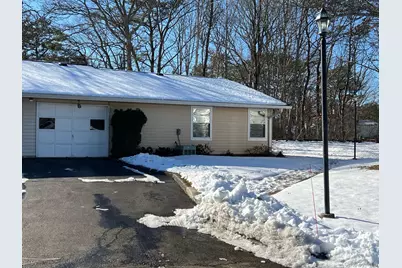 432A Falmouth Court #432A, Ridge, NY 11961 - Photo 3