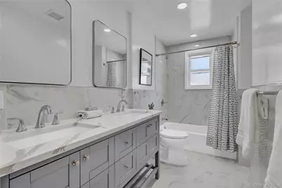 3 Jayne Avenue, Melville, NY 11747 - Photo 11