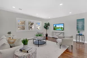 3 Jayne Ave, Melville, NY 11747 - Photo 3