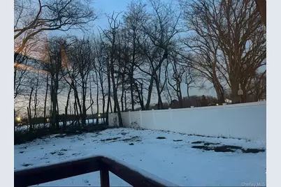 22 E Halley Lane, Central Islip, NY 11722 - Photo 5