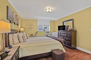 84-39 153rd Ave, Howard Beach, NY 11414 - Photo 15