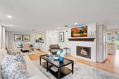 60 Wakefield Avenue, Port Washington, NY 11050 - Photo 9