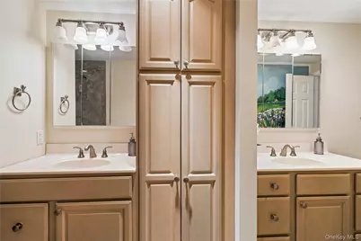 60 Wakefield Avenue, Port Washington, NY 11050 - Photo 25