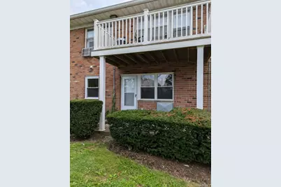 11A Hemlock Drive #8, Bay Shore, NY 11706 - Photo 11