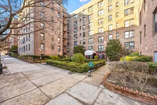 83-15 98th St, Woodhaven, NY 11421 - Photo 23