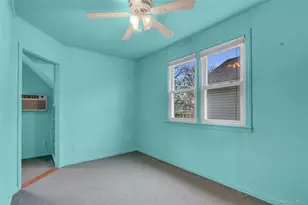 81-25 258th St, Floral Park, NY 11004 - Photo 19