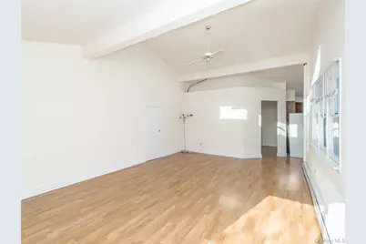 12 Rams Hill Road #upper, Glenwood Landing, NY 11547 - Photo 11