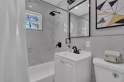 30 Davidson Street, Wyandanch, NY 11798 - Photo 9