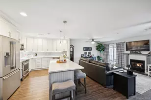 606 Sara Cir, Port Jefferson Station, NY 11776 - Photo 3