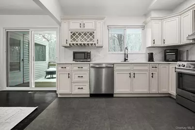 29 Meadow Lane, Chappaqua, NY 10514 - Photo 19