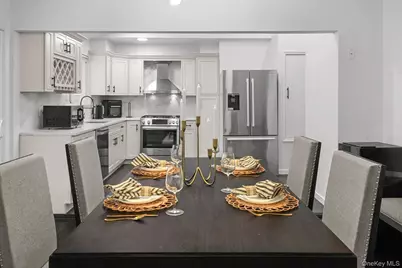 29 Meadow Lane, Chappaqua, NY 10514 - Photo 11