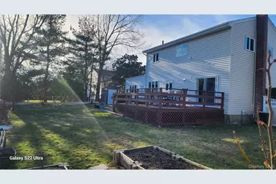 101 Wayne Street, Jericho, NY 11753 - Photo 19