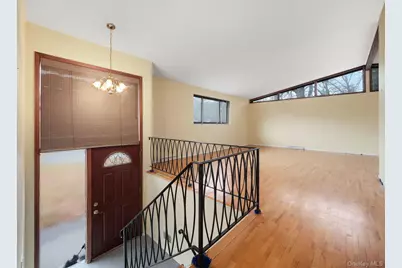 6 Pennington Way, Spring Valley, NY 10977 - Photo 7