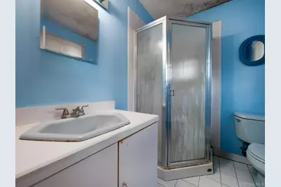 6 Pennington Way, Spring Valley, NY 10977 - Photo 17