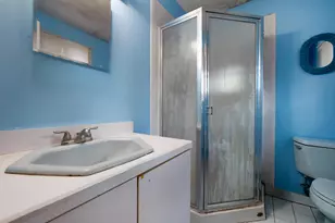 6 Pennington Way, Spring Valley, NY 10977 - Photo 17