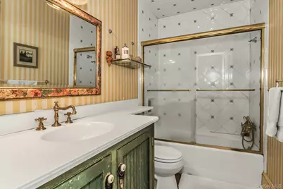 64 Bryant Avenue, Roslyn, NY 11576 - Photo 21