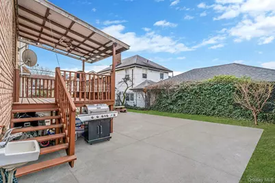 8470 159th Street, Jamaica, NY 11432 - Photo 33