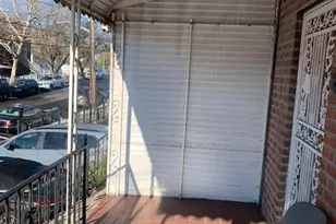 1052 Brinsmade Ave, Bronx, NY 10465 - Photo 3