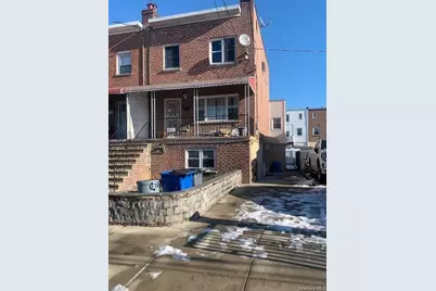 1052 Brinsmade Avenue, Bronx, NY 10465 - Photo 1